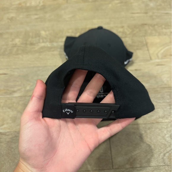2 Callaway Golf Hats - Picture 8 of 9